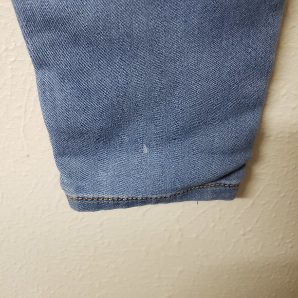 Cat & Jack lightwash skinny jeans - Picture 3 of 4